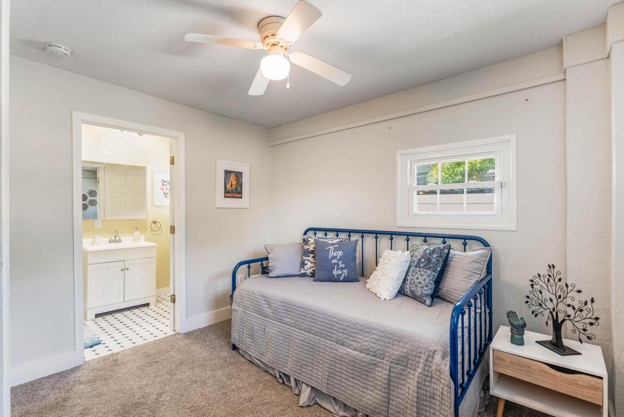 Sanford'S Haven, 3 Bedroom, Sleeps 7 Экстерьер фото